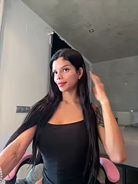 Snapshot of Rosariolovex chatting on February 2025 09:28:01 AM Rosariolovex online show from February 2025 09:28:01 AM