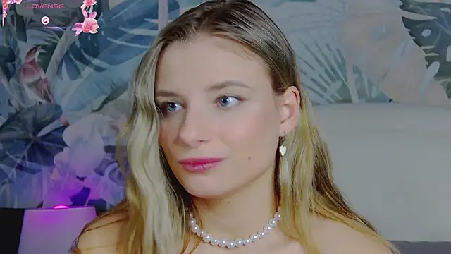 LanaSparks online show from March 2025 11:40:02 AM