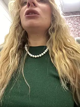 LanaSparks online show from September 2025 04:46:02 AM