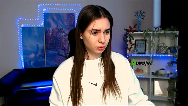 flora ri online show from February 2025 10:35:01 AM