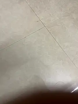 YourSuperTanya online show from November 2025 06:35:02 AM