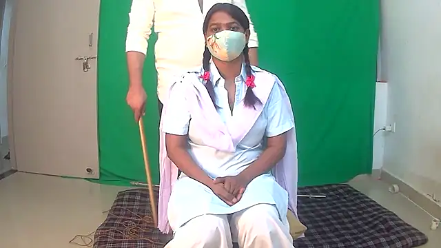 YourSuperTanya online show from April 2026 03:02:02 PM