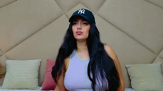 Snapshot of ChloeFrost chatting on September 2025 05:13:01 AM ChloeFrost online show from September 2025 05:13:01 AM