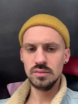 AssHunter4k online show from February 2025 09:20:02 AM