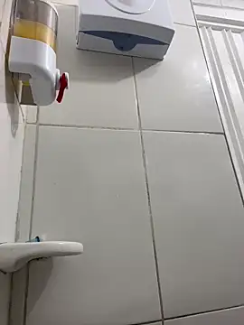 Miia Jazmin online show from March 2025 02:03:01 PM