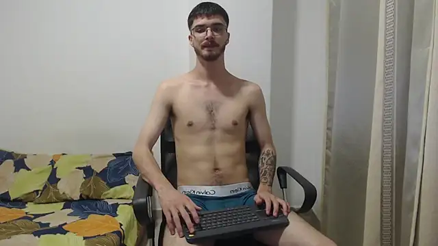 Aleex Miller online show from December 2025 02:42:02 AM