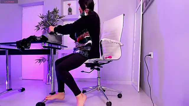 Snapshot of hannah_howeell__ chatting on March 2025 10:04:01 AM hannah howeell online show from March 2025 10:04:01 AM