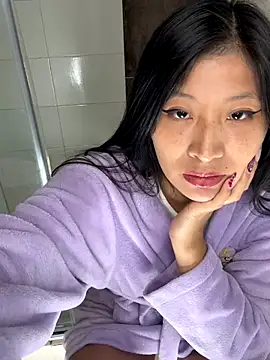 Snapshot of hannah_howeell__ chatting on November 2025 03:12:01 PM hannah howeell online show from November 2025 03:12:01 PM