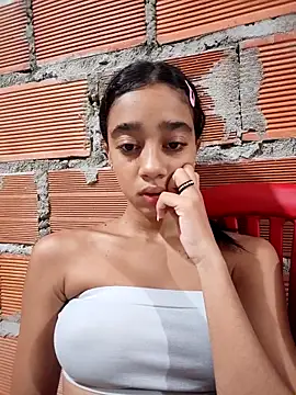 Zoe Sweett18 online show from November 2025 12:26:01 PM