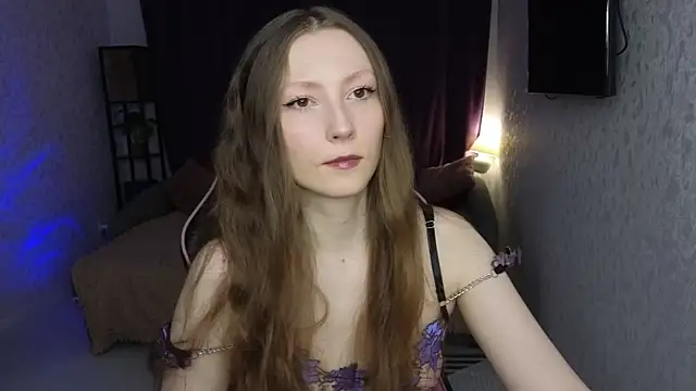 Snapshot of Sweeet_Lilit chatting on April 2026 09:30:02 PM Sweeet Lilit online show from April 2026 09:30:02 PM