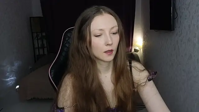 Snapshot of Sweeet_Lilit chatting on May 2026 10:28:01 PM Sweeet Lilit online show from May 2026 10:28:01 PM