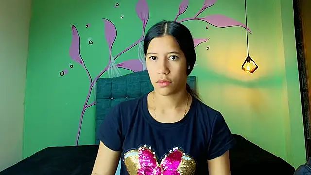 Connie Bell online show from December 2025 01:05:02 PM