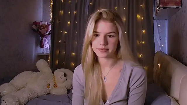 Melissa smith  online show from October 2025 11:42:01 AM