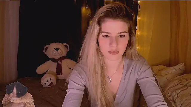 Melissa smith  online show from December 2025 03:39:01 PM