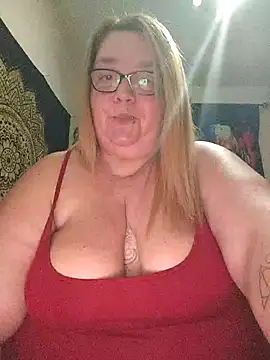 Snapshot of diosacurvy1984 chatting on November 2025 11:27:01 PM diosacurvy1984 online show from November 2025 11:27:01 PM