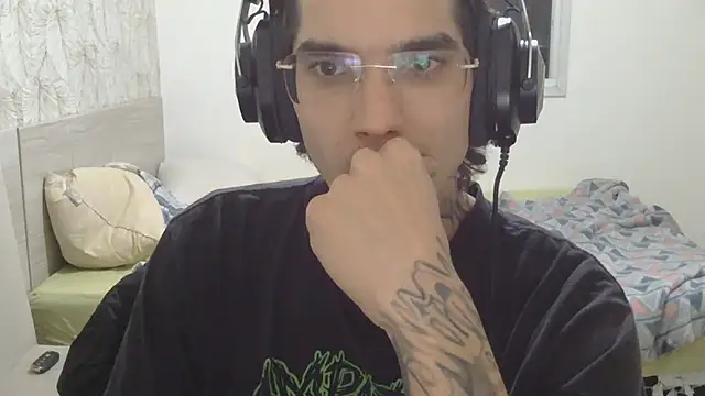Snapshot of smokingink chatting on July 2026 09:00:01 AM smokingink online show from July 2026 09:00:01 AM