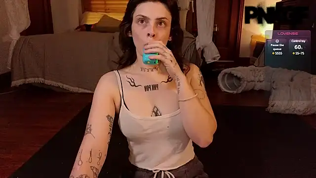 bunnierotten online show from February 2025 02:03:01 AM