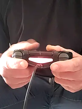 Snapshot of almighty_d chatting on February 2025 10:26:01 PM almighty d online show from February 2025 10:26:01 PM