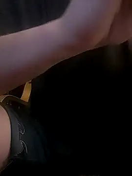 Snapshot of almighty_d chatting on February 2025 03:53:01 AM almighty d online show from February 2025 03:53:01 AM