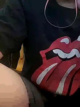 Snapshot of almighty_d chatting on February 2025 04:52:01 AM almighty d online show from February 2025 04:52:01 AM