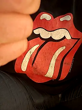 Snapshot of almighty_d chatting on March 2025 07:08:02 AM almighty d online show from March 2025 07:08:02 AM