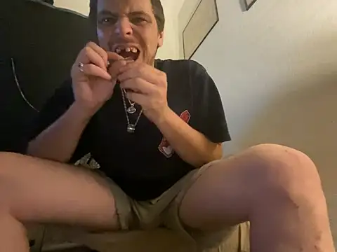 Snapshot of almighty_d chatting on September 2025 04:38:02 AM almighty d online show from September 2025 04:38:02 AM