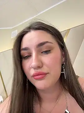 Snapshot of KiraBarlows chatting on October 2025 07:56:01 AM KiraBarlows online show from October 2025 07:56:01 AM