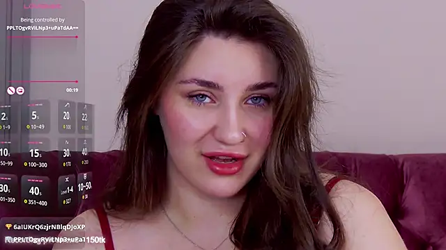 Snapshot of KiraBarlows chatting on November 2025 05:50:01 AM KiraBarlows online show from November 2025 05:50:01 AM