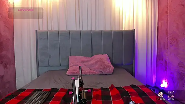 Snapshot of camilapersy chatting on February 2025 12:29:02 PM camilapersy online show from February 2025 12:29:02 PM