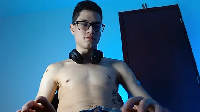 wolfandsky online show from February 2026 11:58:02 AM