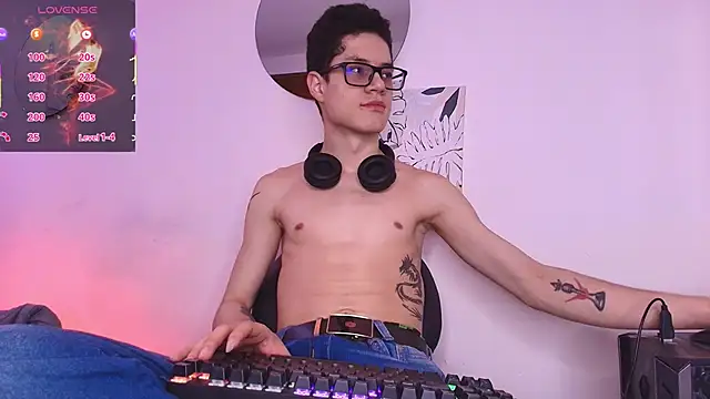 wolfandsky online show from March 2026 11:49:01 AM