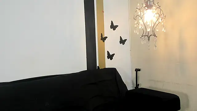 Snapshot of yelicampbell chatting on February 2025 03:18:02 AM yelicampbell online show from February 2025 03:18:02 AM