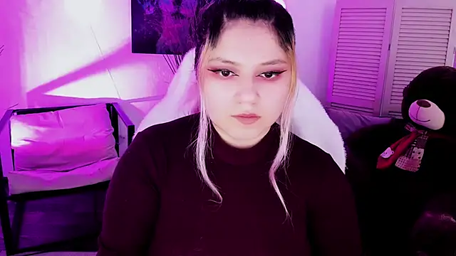 Snapshot of DiaAngell chatting on April 2026 08:06:02 PM DiaAngell online show from April 2026 08:06:02 PM