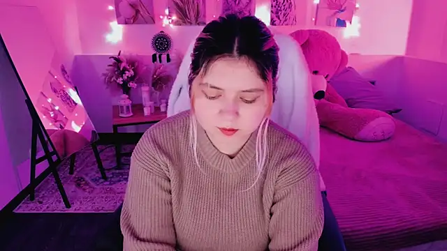 Snapshot of DiaAngell chatting on April 2026 07:33:02 PM DiaAngell online show from April 2026 07:33:02 PM