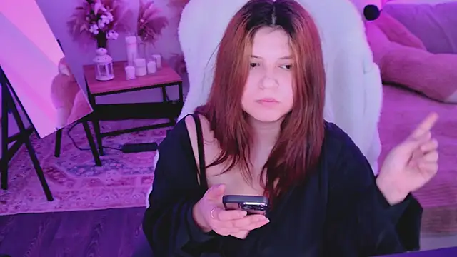 Snapshot of DiaAngell chatting on April 2026 10:56:02 PM DiaAngell online show from April 2026 10:56:02 PM