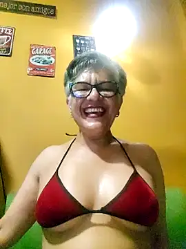 Snapshot of ilonna2025 chatting on March 2025 12:18:01 AM ilonna2025 online show from March 2025 12:18:01 AM