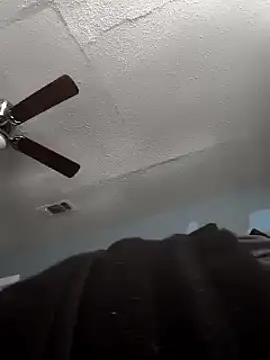 Snapshot of Burrrucecold00 chatting on February 2025 04:24:02 PM Burrrucecold00 online show from February 2025 04:24:02 PM