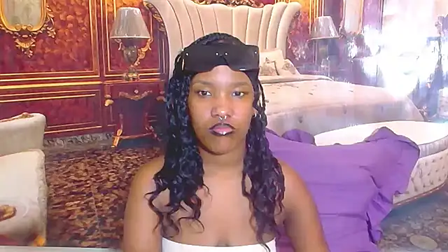 EroticSexyPrada online show from April 2026 06:08:02 PM