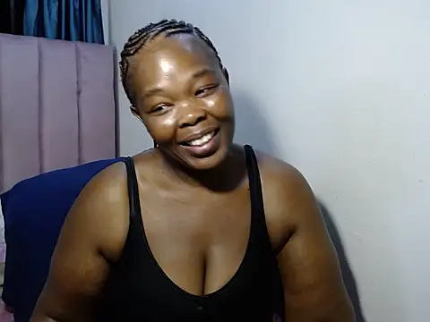 Snapshot of Hazel-nutt chatting on March 2025 06:18:01 PM Hazel-nutt online show from March 2025 06:18:01 PM