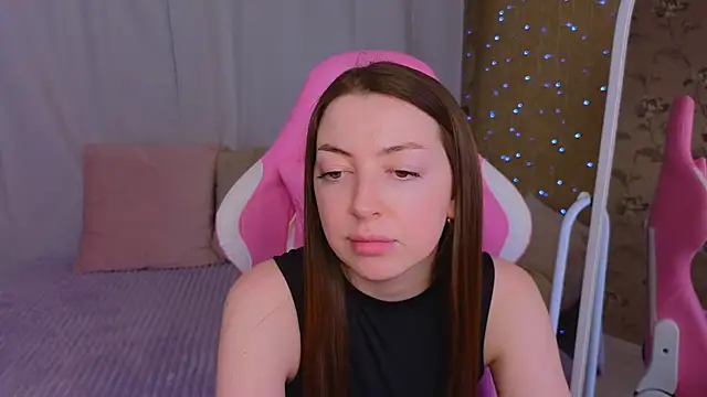 Ann moon   online show from February 2025 03:25:02 PM