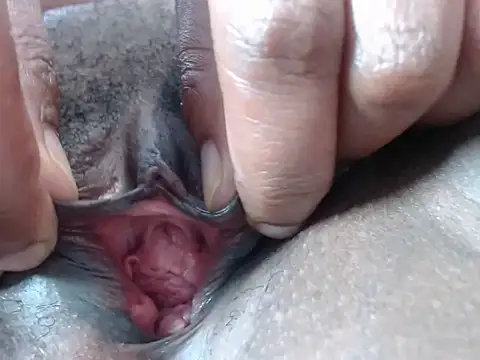 BUBBLYBUNNYxx online show from October 2025 06:25:01 AM