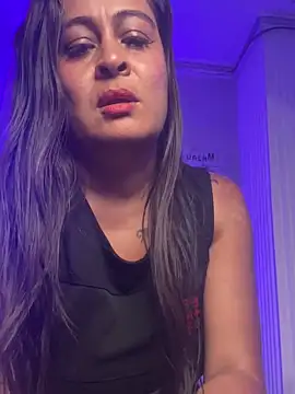 Snapshot of Lili__taylor chatting on March 2025 11:05:01 PM Lili taylor online show from March 2025 11:05:01 PM