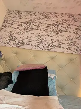 Snapshot of Lili__taylor chatting on October 2025 12:30:01 AM Lili taylor online show from October 2025 12:30:01 AM