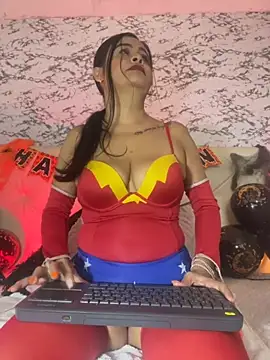 Snapshot of Lili__taylor chatting on October 2025 04:58:01 AM Lili taylor online show from October 2025 04:58:01 AM