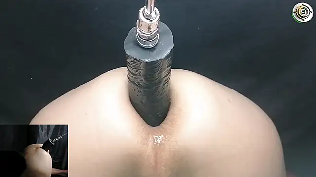 Snapshot of SaucingTunnel69 chatting on January 2025 09:39:01 AM SaucingTunnel69 online show from January 2025 09:39:01 AM