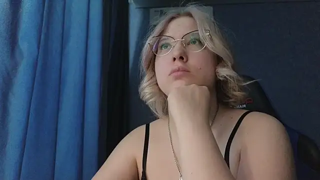 Snapshot of HotBrandyX chatting on April 2026 03:34:02 AM HotBrandyX online show from April 2026 03:34:02 AM