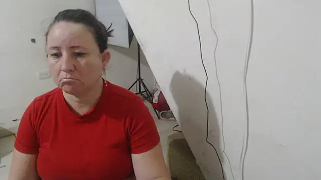 Snapshot of Yohis_Kiut25 chatting on December 2025 01:00:01 AM Yohis Kiut25 online show from December 2025 01:00:01 AM