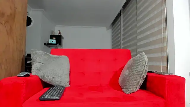 Snapshot of dereckgreen chatting on December 2025 10:02:01 AM dereckgreen online show from December 2025 10:02:01 AM