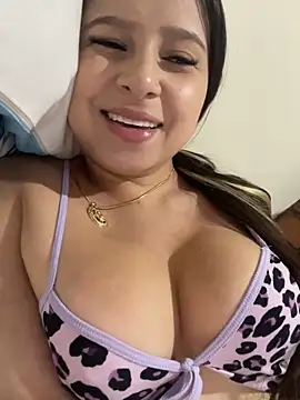  Amber Brown online show from October 2025 04:03:02 AM