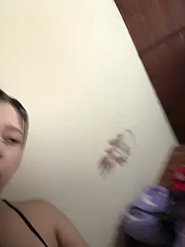 Snapshot of _Amber_Brown chatting on March 2026 08:42:01 AM Amber Brown online show from March 2026 08:42:01 AM